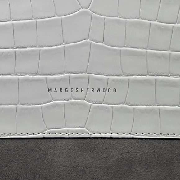 MARGE SHERWOOD ~ Croc Embossed White Vintage Brick Matiss Shoulder Bag ~ NWT! - Picture 4 of 10